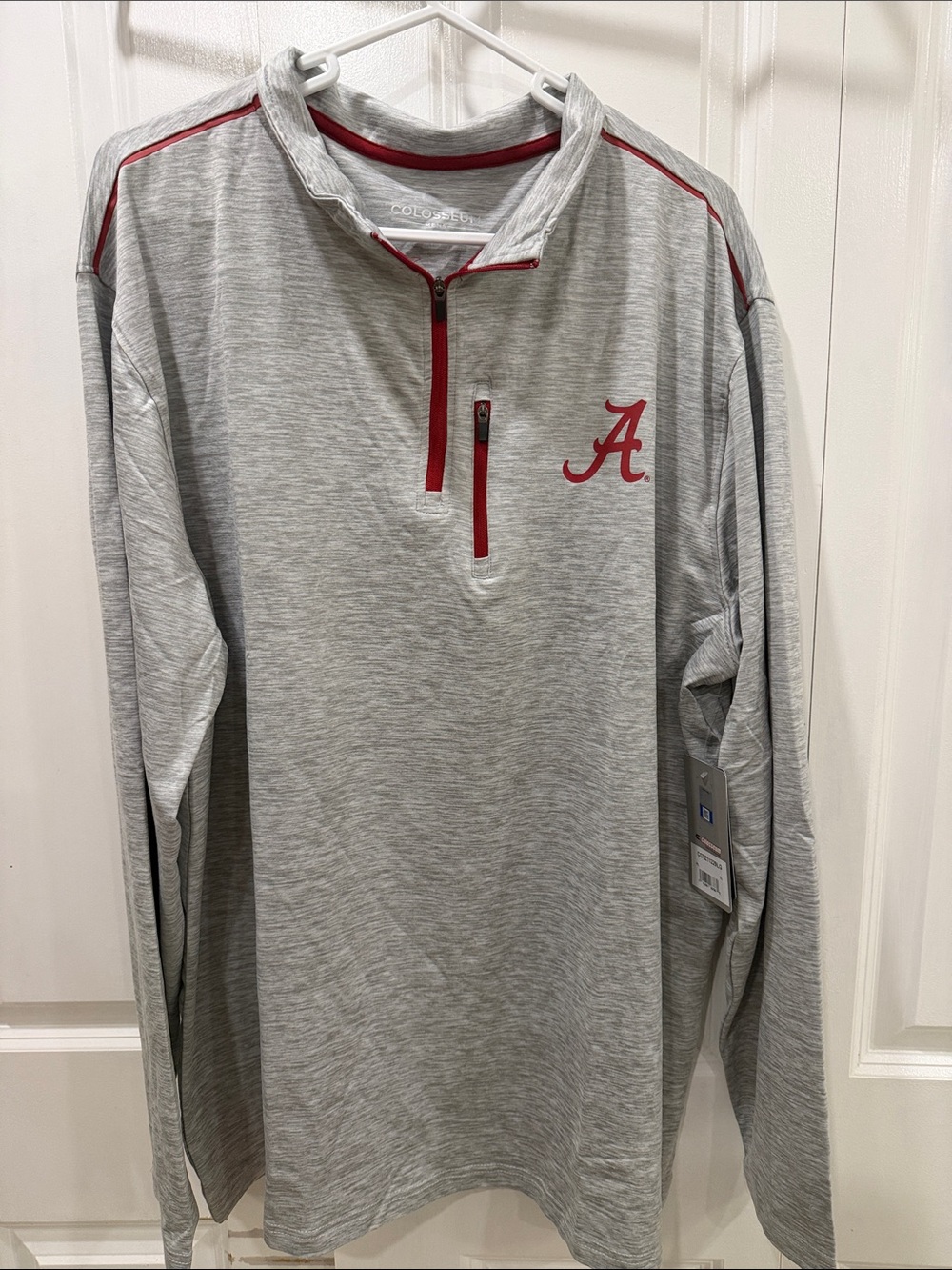 Colosseum Gray Long-Sleeve Quarter-Zip Pullover with Red Trim